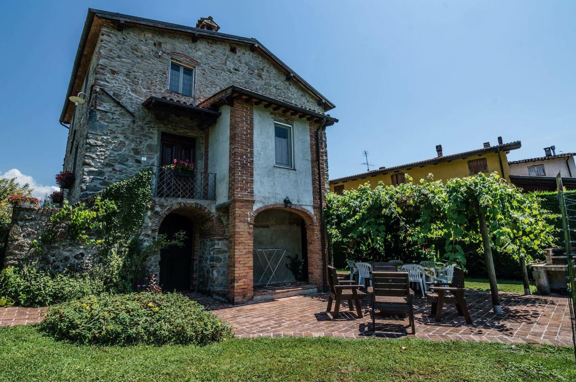Agriturismo Chioi Barga Exterior foto